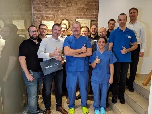 Erste Femto-LASIK auf Basis von InnovEyes: sehkraft führte die erste Vermessung weltweit durch Bild: Erste Femto-LASIK auf Basis von InnovEyes: sehkraft führte die erste Vermessung weltweit durch