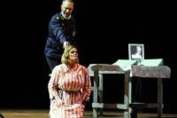 Bild: Helena Citronová: Die Sicht des thailändischen Komponisten Somtow Sucharitkul auf die Weltgeschichte