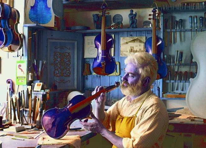 Bild: Berge im Musikrausch - Geigenbauwettbewerb in Mittenwald