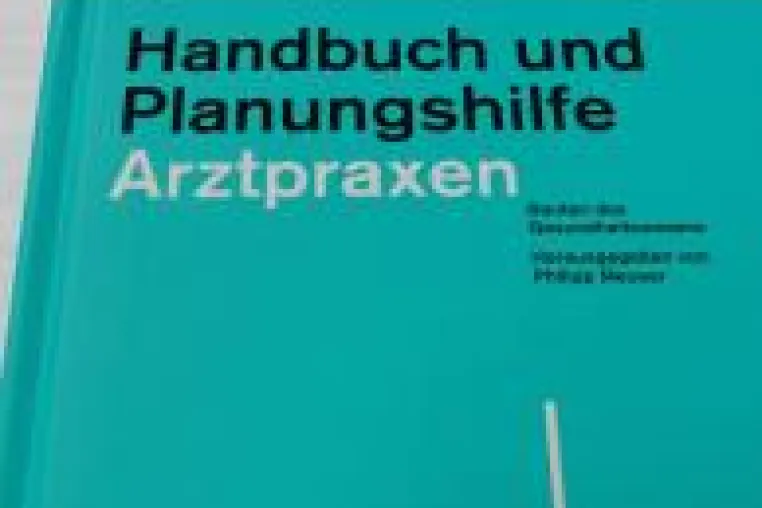Bild: Praxisplanung, Praxisgestaltung – DENTCOLLEGE arbeitet an Fachbuch mit
