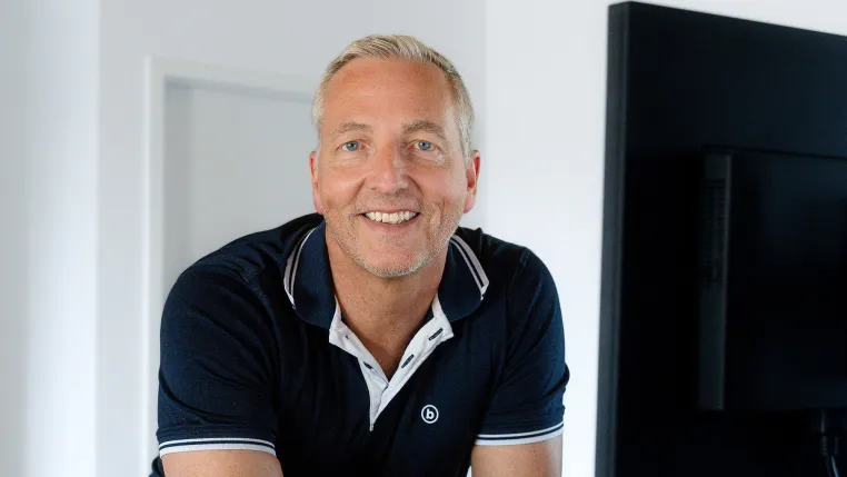 Wer ist Martin Schnitzer, Inhaber der Webdesign-Agentur MS WEBDESIGN? Bild: Wer ist Martin Schnitzer, Inhaber der Webdesign-Agentur MS WEBDESIGN?