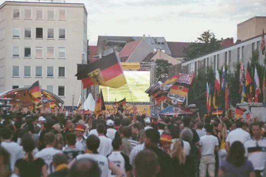 Bild: Nürnbergs Fanpark war Anlaufstelle Nummer 1