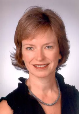 Bild: BWA Internationaler Wirtschaftsclub Köln ernennt Prof. Dr. Margot Ruschitzka zur ersten Präsidentin