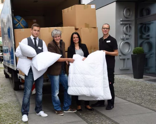 Bild: H’Otello K’80 spendet für Wohnungslosenunterkünfte und Flüchtlingseinrichtungen in Berlin