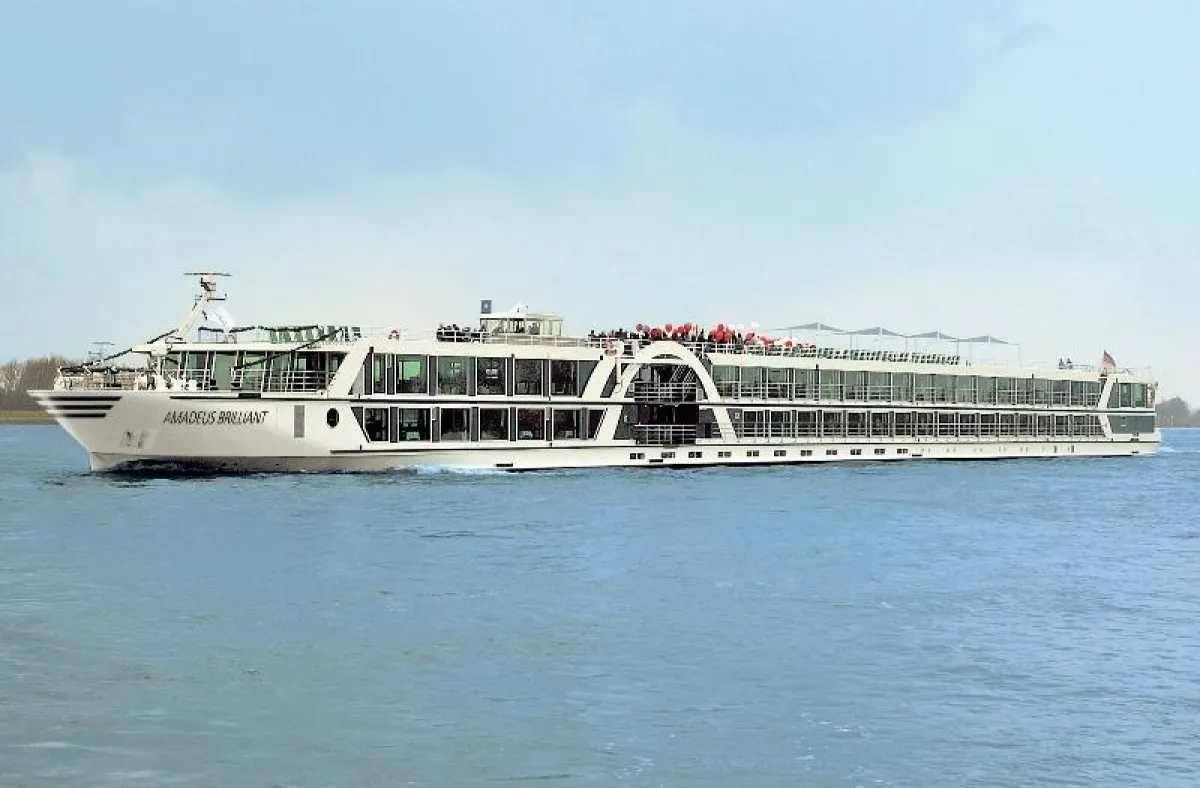 Amadeus Brilliant ab Mai 2011 unterwegs auf Donau und Rhein