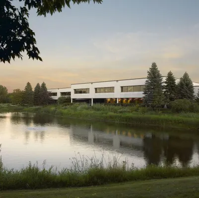 Bild: Aveda setzt neue Maßstäbe für Nachhaltigkeit in der Kosmetikindustrie