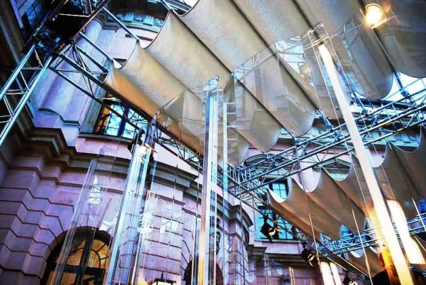 Bild: Global Sunshine installierte Sonderbau für Schlüterhofkonzerte