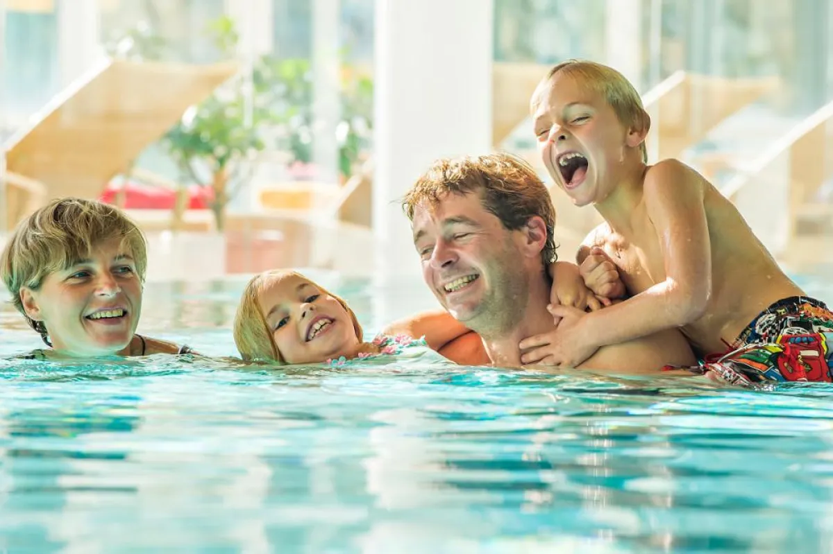 Familienplausch im Solbad Hotel Schweizerhof, Sils-Maria