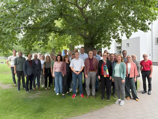 Vier Thüringer Hochschulen für angewandte Wissenschaften entwickeln gemeinsam die Verwaltung der Zukunft Bild: Vier Thüringer Hochschulen für angewandte Wissenschaften entwickeln gemeinsam die Verwaltung der Zukunft