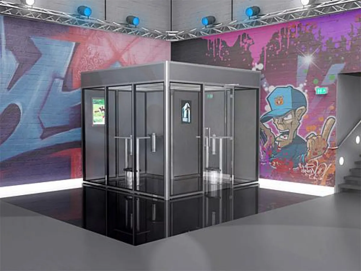 Intelligente Lösung auch für größere Gaststätten und Diskotheken: Raucherkabine statt Raucherraum.