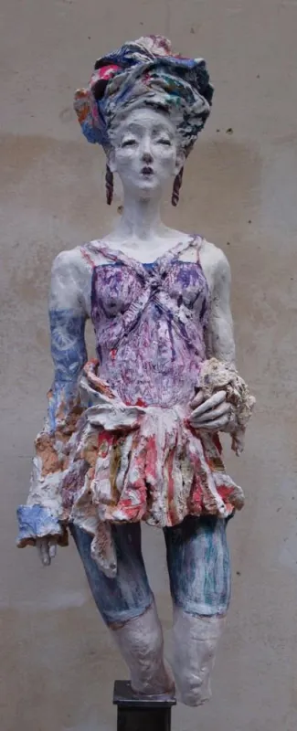 Andreas Wachter, Britta, 2009, Terrakotta, 100 x 34 x 24 cm