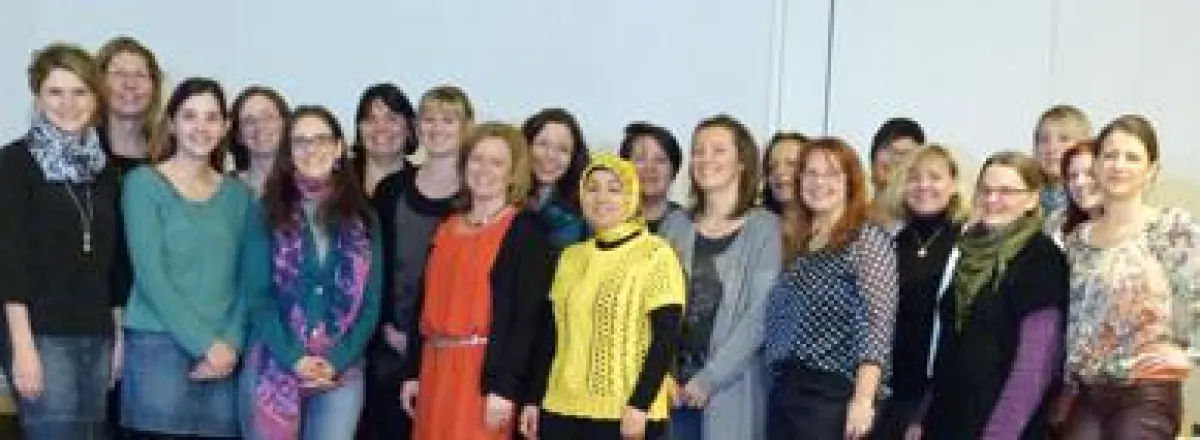 Diese Frauen schlossen bei der Kolping Akademie erfolgreich eine pädagogische Weiterbildung ab.