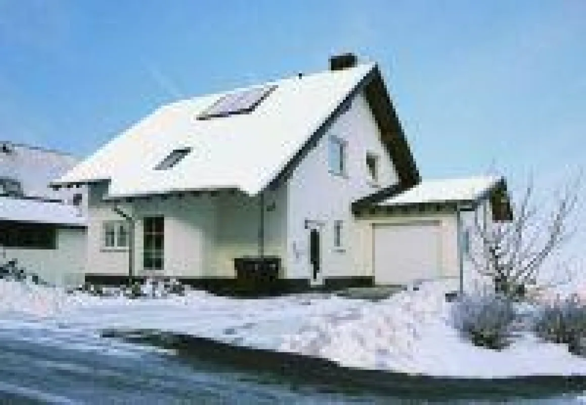 Wohnkomfort im Winter: Der richtige Wandbaustoff hat entscheidenden Einfluss auf das Raumklima und den Wärmeschutz.