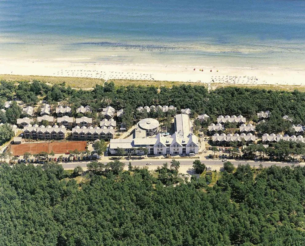 Die AQUAMARIS Strandresidenz Rügen aus der Vogelperspektive