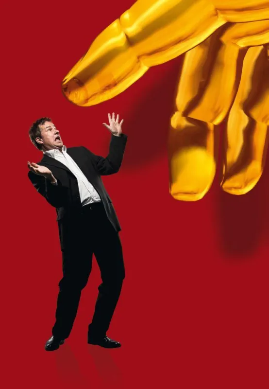 Lars Reichow - Goldfinger (Fotograf Mario Andreya)