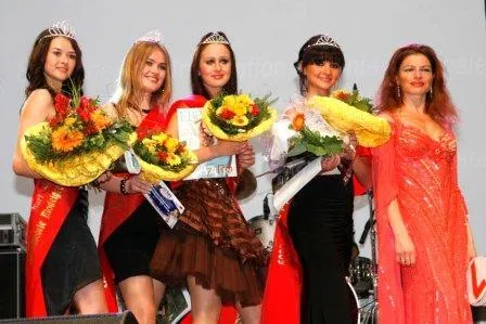 Interkulturelle Kommunikation und eine deutsch-russische Schönheitskönigin Bild: Interkulturelle Kommunikation und eine deutsch-russische Schönheitskönigin