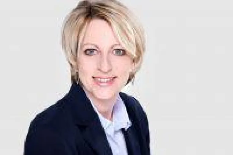"Come-Back" - Sylvia Thum wieder bei der Eventagentur passepartout Bild: "Come-Back" - Sylvia Thum wieder bei der Eventagentur passepartout