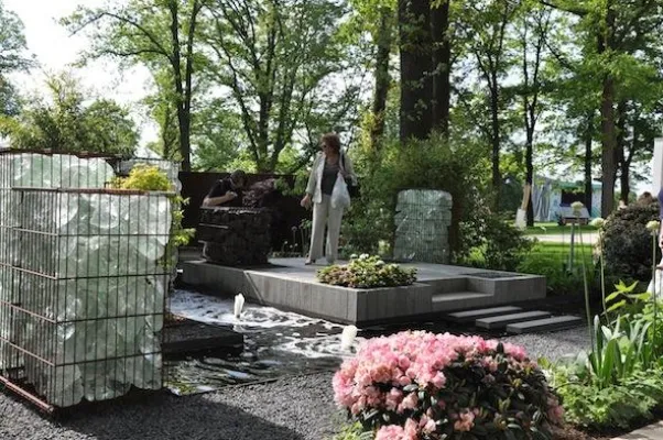 Kristalline Gärten auf der Landesgartenschau Bad Nauheim 2010 Bild: Kristalline Gärten auf der Landesgartenschau Bad Nauheim 2010