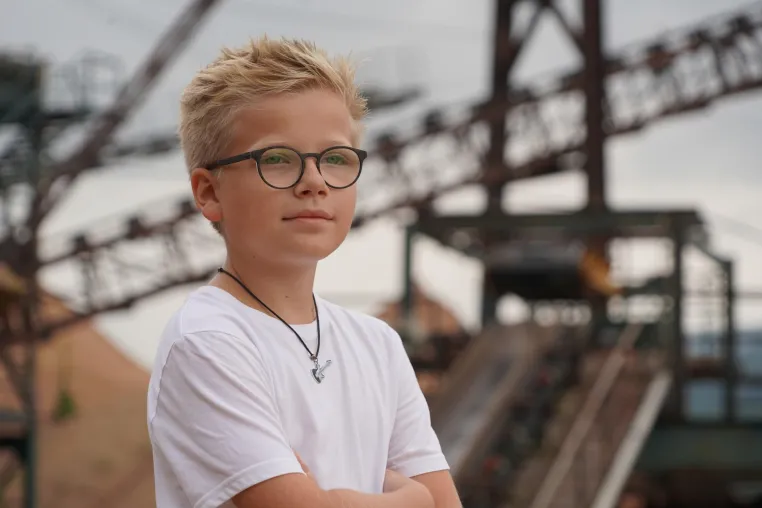Bild: Kleiner Mann ganz groß: 13-jähriger Nils Vandeven präsentiert ein CD-Album mit ausschliesslich eigenen Songs