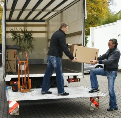 Autovermietung AVIS-Schwarzkopf GmbH in Herford mit neuem Umzugsservice Bild: Autovermietung AVIS-Schwarzkopf GmbH in Herford mit neuem Umzugsservice