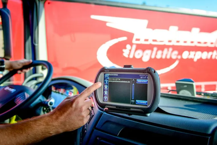 Bild: Heinloth optimiert mit Trimble-Telematik Disposition und Fuhrparkmanagement