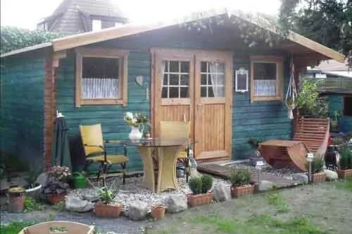 Bild: Schönheit und Schutz für Holz im Freizeithaus und Wellness-Bereich