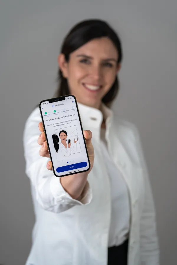 Dr. Tina Mandel, Gründerin und Geschäftsführerin von dentinostic, setzt auf agile Entwicklung mit de (© dentinostic)