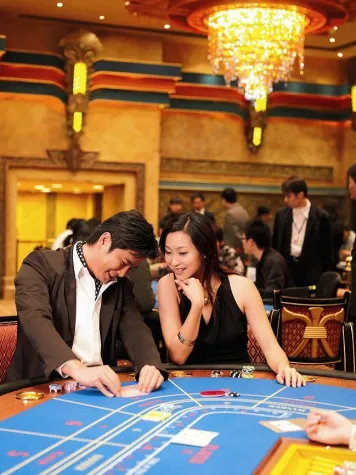 Bild: MACAU - FULL HOUSE