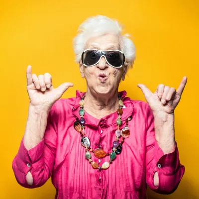 In der Coronakrise gemeinsam digital für andere da sein. Nui Pflege-App unterstützt Menschen in Quarantäne Bild: In der Coronakrise gemeinsam digital für andere da sein. Nui Pflege-App unterstützt Menschen in Quarantäne