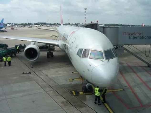 Online-Befragung zum Thema Flugangst Bild: Online-Befragung zum Thema Flugangst