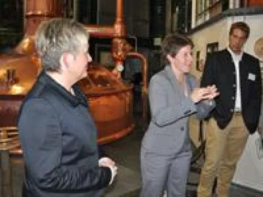 Bild: Regionalmarketing Oberpfalz besuchte bei „Netzwerk Oberpfalz“ die Neumarkter Lammsbräu