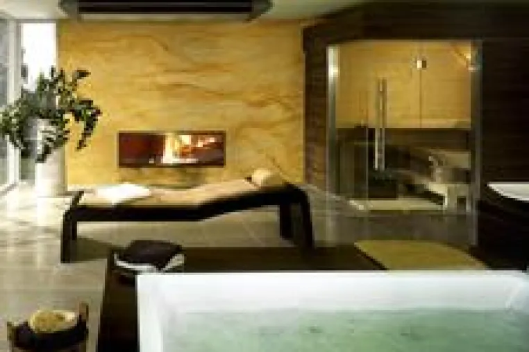 Bild: Sauna wechselt Optik ganz nach Geschmack - Design neu, Sauna bleibt