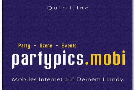 Unerhört: Schüler schauen Partypics auf dem Handy während dem Unterricht Bild: Unerhört: Schüler schauen Partypics auf dem Handy während dem Unterricht