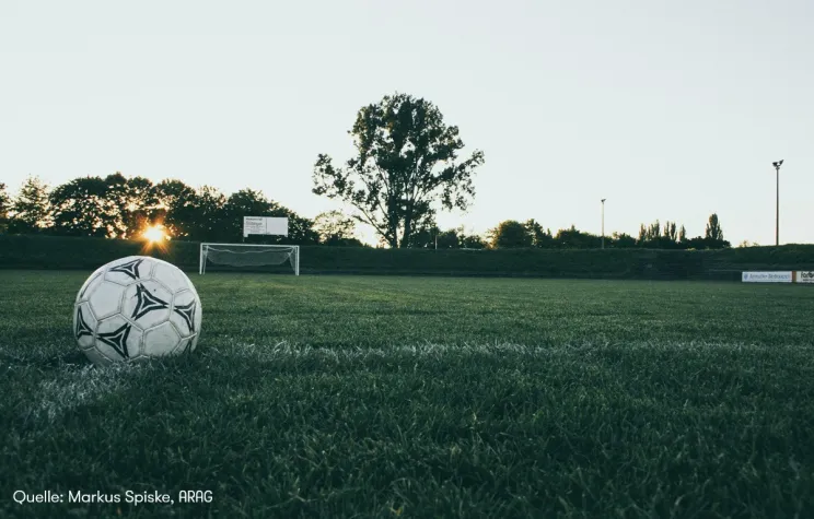 Bild: Kicken mit Risiko