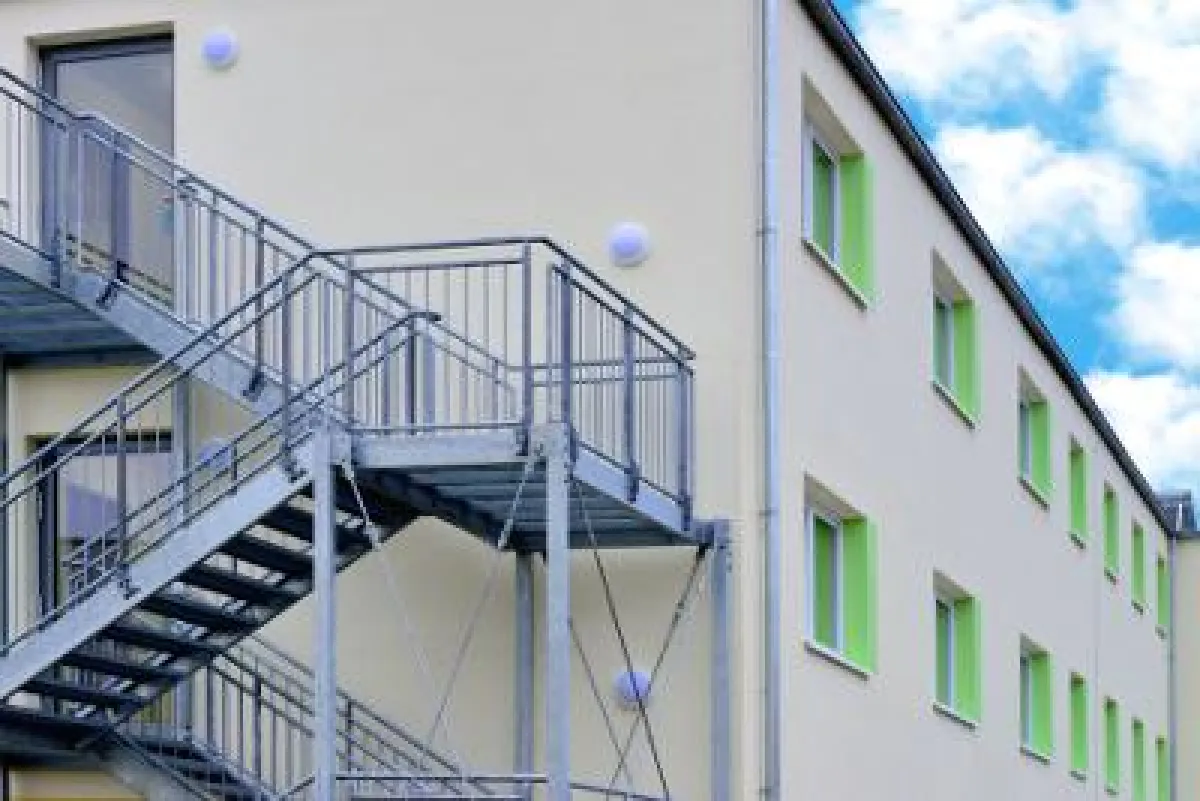 menschenwürdigeres Wohnen für Asylbewerber