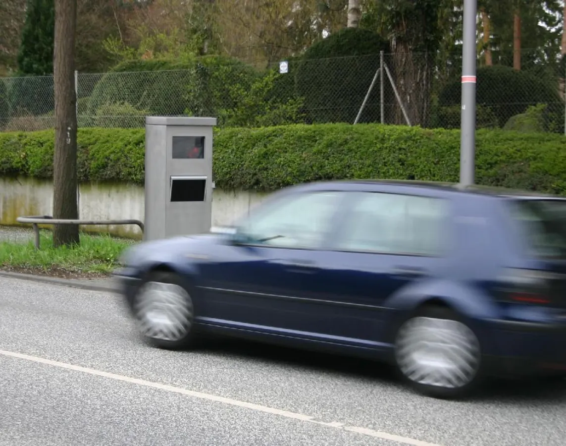 Das Geschwindigkeitsmesssystem PoliScan speed hilft in Litauen, die Verkehrssicherheit zu erhöhen