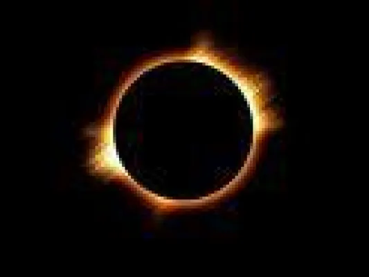 Bild: Totale Sonnenfinsternis über Asien