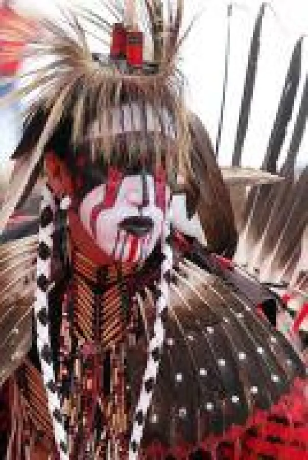 Powwow, Quebec City, Wendake_Credit-Hôtel Musée Premières Nations