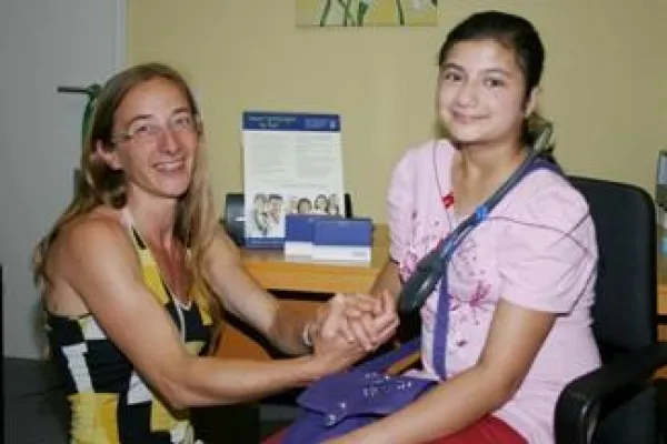 Bild: Hörgeräte für Sakina (11): HÖREX-Hör-Experten helfen hörgeschädigtem Mädchen aus Afghanistan