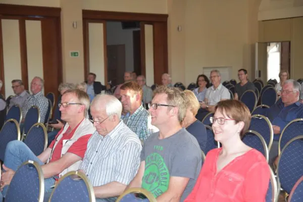 AVA-Verbraucherveranstaltung zu Fake News in der Landwirtschaft und den Problemen der Essenmacher Bild: AVA-Verbraucherveranstaltung zu Fake News in der Landwirtschaft und den Problemen der Essenmacher