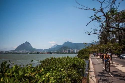 Brasilien – Aktivurlaub und Tourismusziele rund um Olympia Bild: Brasilien – Aktivurlaub und Tourismusziele rund um Olympia