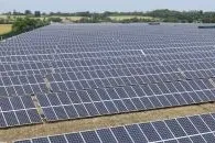Bild: Solarcentury installs a 5 megawatts solar park in Great Britain using SolarMax inverters