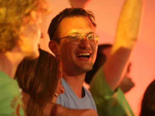 Bild: Yoga-Experte Stefan Datt bietet ab Januar wieder Yogalehrer-Workshop an