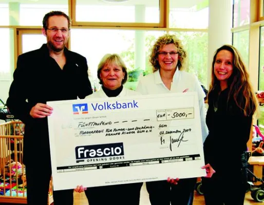 Bild: Frascio Deutschland GmbH spendet 5.000 EURO