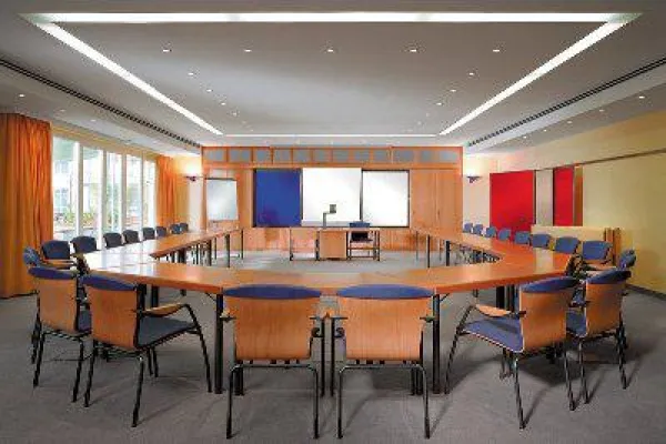 Bild: Sommer am Rhein: Tagungsspecial mit Extra-Bonus