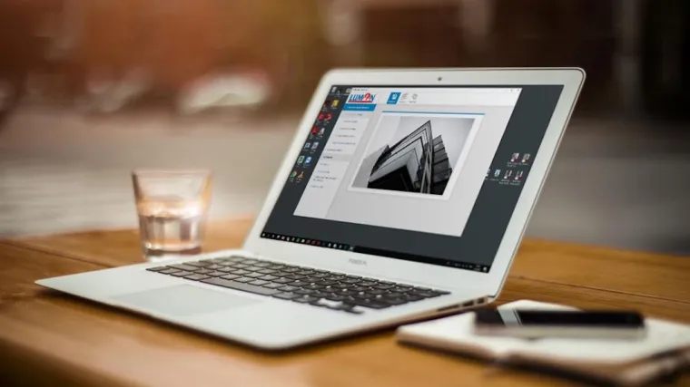 Bild: 24/7 technischer Online-Support bei Lumon