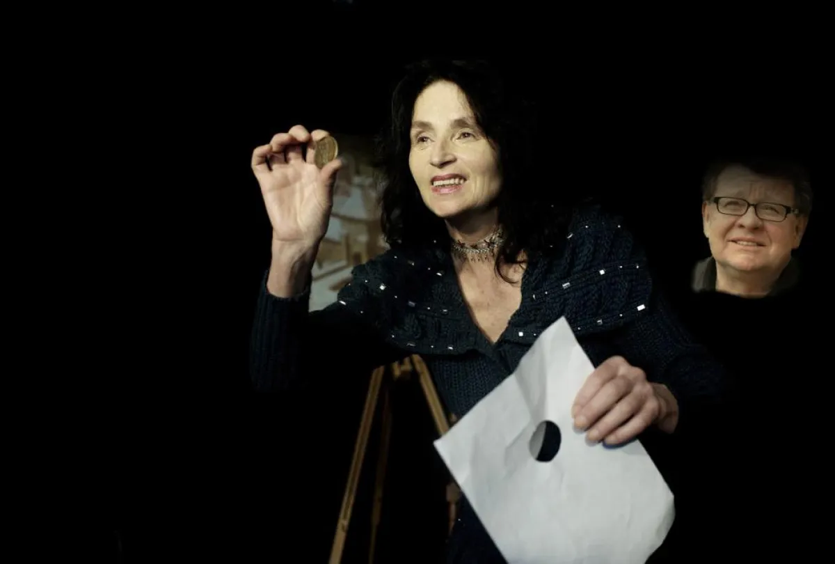 Beate Sarrazin_Theater Anderswo