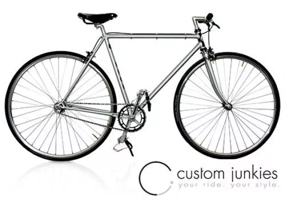 Bild: Custom Junkies: Singlespeed Bike Shop, gebrauchte Rennradteile und Custom Bike Builds