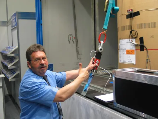 Bild: Ladungssicherung: Fraunhofer IML und Spedition Bode legen neue Forschungsergebnisse vor