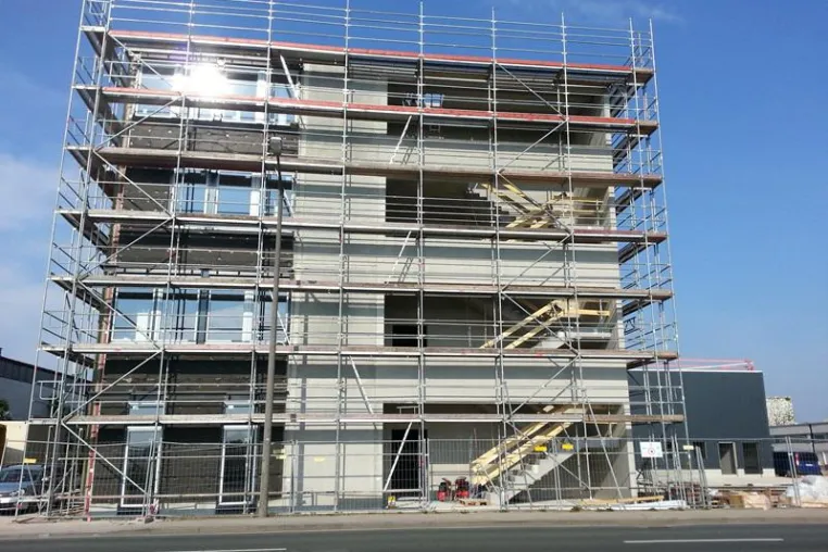 Bild: Japanisches Hightech-Unternehmen Tomey expandiert und versiebenfacht durch Neubau in Nürnberg die Lagerfläche